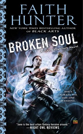 Omslag van Broken Soul