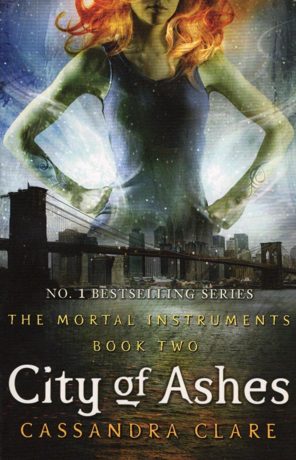 Omslag van City of Ashes